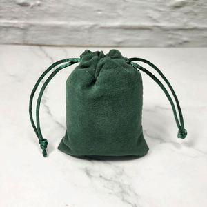 Hot Wholesale Customizable Logo Velvet Drawstring Jewelry for Shopping Bags - Product Image 3