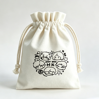 Sacs à cordon en coton anti-poussière avec logo personnalisé, pochettes anti-poussière en coton, petites pochettes cadeaux réutilisables pour souvenirs et cadeaux artisanaux