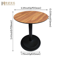 Table de repas extérieure commerciale avec base en fonte et plateau en HPL de qualité extérieure pour restaurant, café, hôtel