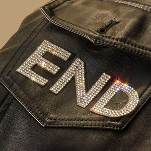 Ensemble de patchs <span class=keywords><strong>en</strong></span> feutre fait main avec strass et perles, <span class=keywords><strong>alphabet</strong></span> <span class=keywords><strong>A</strong></span>-Z, autocollants |   26 lettres <span class=keywords><strong>en</strong></span> cristal à appliquer soi-même pour vêtements et chapeaux - Product Image 4