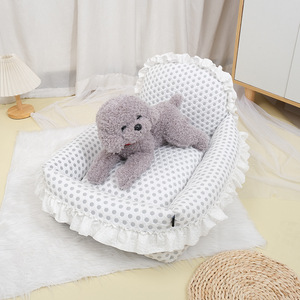 Abnehmbares Waschbares Hunde- und Katzenbett Polka-Dot-Muster Prinzessin Niedliches Gemütliches Teddy Kleines Hundebett Quadratisch Ganzjährig Universell Polyester - Product Image 4