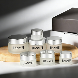 In Stock 5/10/15/20/30/50G Matte Black <strong>Glass</strong> <strong>Containers</strong> Face Cream <strong>Glass</strong> Jar 1 2 4 Oz <strong>Glass</strong> Jars With Plastic Wood Grain Lid - Product Image 3