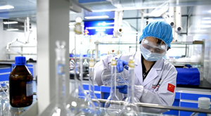 SLES 70% di Grado Industriale, Solvente Chimico per Detergenti Quotidiani, LABSA / Acido Alchilbenzensolfonico Lineare / Detergente - Product Image 2