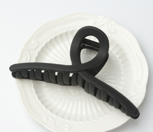 Fermacapelli in Silicone a Forma di Squalo da 12,5 cm per la Parte Posteriore della Testa, Leggero e Monocolore - Product Image 4