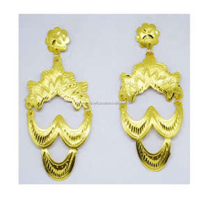 Bijoux européens Culture 2024 Brass Casual Jewelry Festival Boucles d'oreilles Boucles d'oreilles colorées martelées Gants de fête pour femmes - Product Image 1