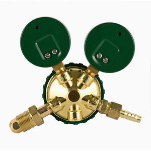 Régulateur d'oxygène, d'acétylène et de propane de style japonais de la marque Nakata ; Gaz CO2 en laiton - Product Image 5