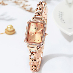 Reloj de Pulsera de Cuarzo para Mujer de Alta Gama, Correa de Mezclilla, Estilo Cuadrado y Original, con Pedrería, Resistente al Agua - Product Image 4