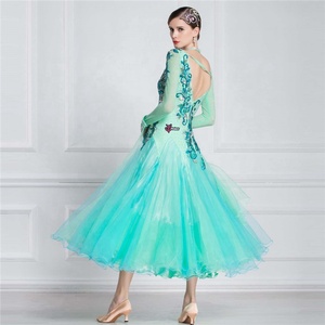 B-18398 <span class=keywords><strong>de</strong></span> baile <span class=keywords><strong>de</strong></span> salón moderno para adultos, <span class=keywords><strong>traje</strong></span> liso personalizado <span class=keywords><strong>de</strong></span> alta gama, gran oferta - Product Image 6