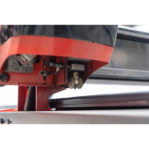 Máquina <span class=keywords><strong>de</strong></span> Corte <span class=keywords><strong>de</strong></span> Vidrio <span class=keywords><strong>de</strong></span> Grado Industrial <span class=keywords><strong>de</strong></span> Alta Velocidad 0-200m/min con Protección Automática <span class=keywords><strong>de</strong></span> Bordes y Alarma <span class=keywords><strong>de</strong></span> Error <span class=keywords><strong>de</strong></span> Carga - Product Image 2