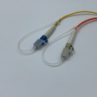 Capuchon anti-poussière transparent LC avec anneau de fixation et cordon anti-perte pour connecteur à fibre optique