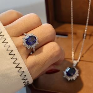 סט תכשיטים יוקרתי של OUCHEN משובץ ספיר, יהלומים ופנינים, כולל שרשרת, עגילים וטבעת, לנשים, מתנה למסיבה - Product Image 3