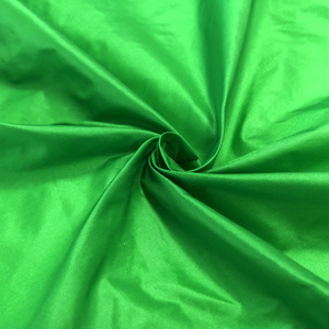 Tela Ligera de Nailon y Chifón con Calandrado al Aceite, Tejido Antiplumón para Chaquetas de Plumón - Product Image 2