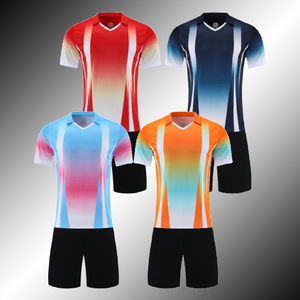 Uniforme Deportivo de Fútbol 2026 con Personalización del Logotipo del Equipo, Venta Directa de Fábrica a Precios Accesibles, Conjunto de Fútbol - Product Image 1