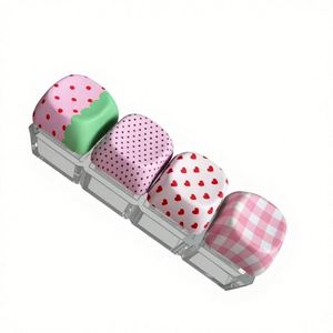 Teclas antiestrés de 4 teclas con diseño de puntos, estampado de leopardo y estrellas, hechas de material PBT, con retención de color duradera. - Product Image 1