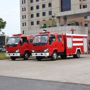 <span class=keywords><strong>Camion</strong></span> de pompiers compact de marque japonaise 4x2 avec réservoir d'eau de 4000L, véhicule de sauvetage et de lutte contre l'incendie, véhicule d'intervention d'urgence, direct usine - Product Image 3