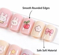 Lot de 12 faux ongles pour enfants à presser, mignons, 3D, motif dessin animé, courts, en ABS, avec colle gelée, étui nœud, faits à la main, marque privée