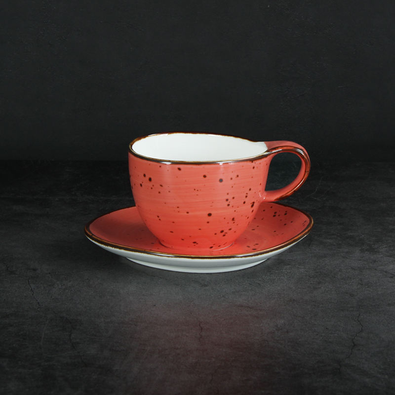 Tasse 250cc et soucoupe