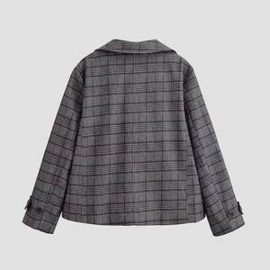 <span class=keywords><strong>Blazer</strong></span> a Cuadros Oversize Personalizado para Mujer, Primavera 2026 - Chaqueta Formal de Oficina Casual Retro con Doble Botonadura, OEM/ODM por Fábrica China - Product Image 2