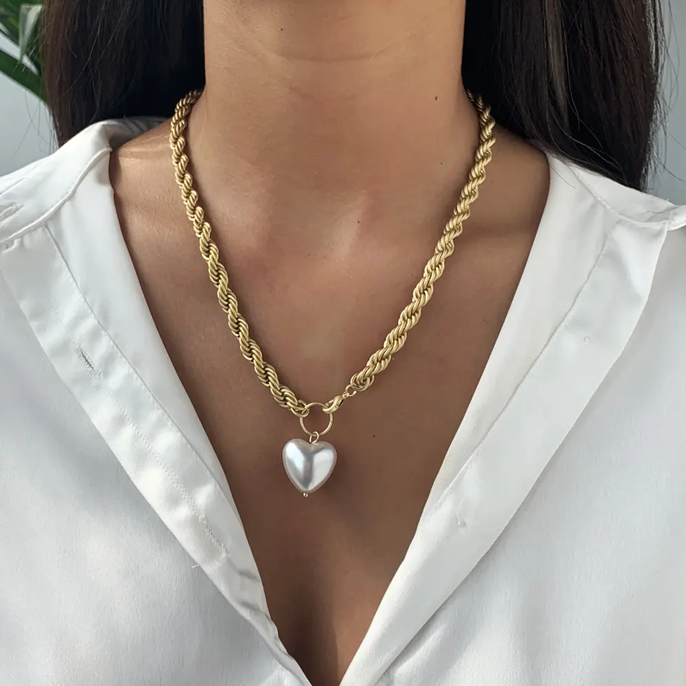 Heart Pearl Necklace Baroque Pearl Gold Chain Pearl Choker Retro Punk Thick Chain Necklace Charm Necklaces