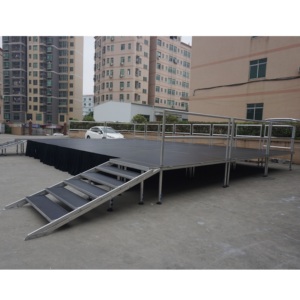 Escenario Modular Portátil de Aluminio para Bodas en Interiores y Exteriores con Fácil Montaje y Superficie Antideslizante - Product Image 1