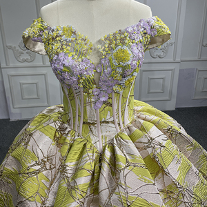 Robe de bal en tissu brocart floral 3D or jaune, épaules dénudées, style princesse, 6568-B - Product Image 2