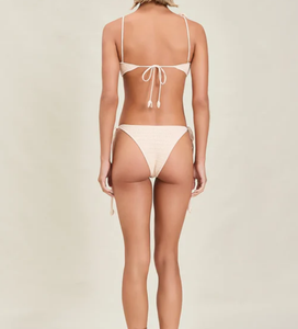 Conjunto de Bikini de Dos Piezas con Flores 3D Tejidas a Crochet, Hecho a Mano, con Logotipo Personalizado OEM, Ligero, de Secado Rápido, con Lazos Laterales y Corte Alto, Traje de Baño para Mujer - Product Image 3