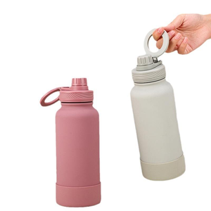 Borraccia Termica in Acciaio Inox da 500ml, Senza BPA, Antigoccia, con Cannuccia, Isolamento 12-24 Ore, per Palestra, Design Blush-Kissed - Product Image 4