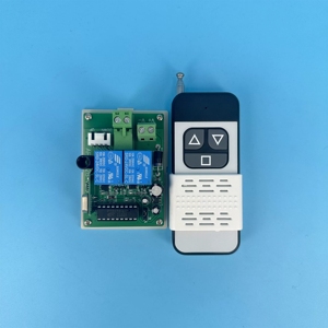 ตัวควบคุมมอเตอร์เดินหน้าถอยหลัง ควบคุมมอเตอร์ดีซี 12V 24V - Product Image 1