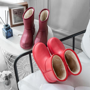 أحذية نسائية للثلج مضادة للانزلاق ودافئة، أحذية قصيرة من مادة EVA لغسيل السيارات والطهاة، مقاومة للماء ومناسبة للمطر - Product Image 2