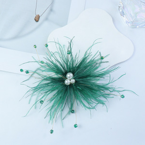 Broche de Flor com Contas e Penas Feito à Mão para Mulheres, Ideal para Combinar com Roupas do Dia a Dia - Product Image 4