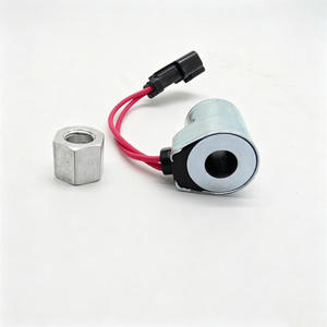 6717706 Bobina de Válvula Solenoide Compatible con A220 A300 S220 S250 T190 T200 T250 - Product Image 1