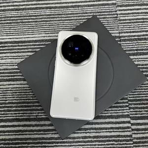 March EXPO ban đầu Vivo x200pro 5g điện thoại thông minh 12 + 256GB <span class=keywords><strong>Dual</strong></span> <span class=keywords><strong>Sim</strong></span> mở khóa tính năng thông minh chơi game tùy chỉnh kích thước sử dụng điện thoại di động - Product Image 1