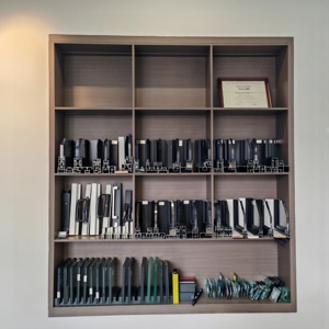 Fenêtre à battant cintrée <span class=keywords><strong>en</strong></span> aluminium sur mesure pour résidence, double vitrage trempé, isolée thermiquement - Product Image 4