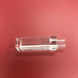 Tube carré transparent flexible en PMMA de qualité industrielle, résistant aux UV, alimentaire, pour applications structurelles, marque Lucite - Product Image 2