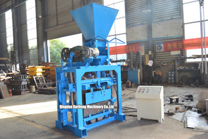 Macchina per Blocchi QT4-35, Opportunità di Guadagno <span class=keywords><strong>da</strong></span> <span class=keywords><strong>Casa</strong></span>, Lavoro Online, Macchinario per Produzione di Mattoni - Product Image 2