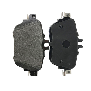 Jeu de plaquettes de frein arrière A0004209700 pour <span class=keywords><strong>Mercedes</strong></span> <span class=keywords><strong>E</strong></span> C CLS A B GLA GLB Smart 453 Classe W213 W257 W205 W177 W247 AMG Plaquettes de frein à disque - Product Image 4