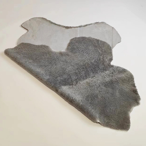 Australische Merino-Lammfell-Lockenwollschuhe Hausschuhe Aus Leder Naturgeschoren Hochwertig Maßgefertigt Tierfell - Product Image 6