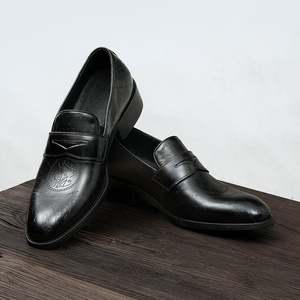 Zapatos Casuales de Cuero Genuino Antideslizantes Estilo Inglés para Hombre con Patrón Grabado, Zapatos de Cuero Transpirables para Negocios - Product Image 2
