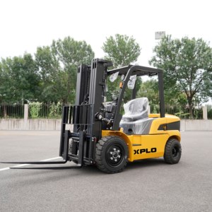 Xe nâng DIESEL 4*4 Xe Nâng Container mast 2.5 tấn xe nâng hàng với cabin nâng xi lanh cpcd25 thùng kẹp - Product Image 3