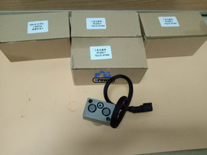 702-21-57400 XPower Noir Nouvelle électrovanne pour excavatrice sur chenilles PC200-7/PC200-8 Pièces électriques Pilote - Product Image 3