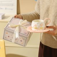 Ensemble tasse et soucoupe à motif de tulipes peintes à la main, design frais et mignon, cadeau pour fille