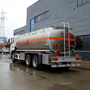Camión Cisterna de Combustible Dongfeng D9 15000L/15M3, Camión Cisterna de Reabastecimiento de Combustible, Vehículo Diésel - Product Image 3