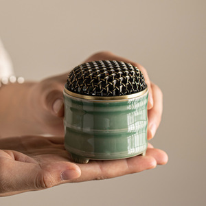 Brûleur d'encens en céramique, petit brûleur d'encens en jade et bambou, fait à la main, pour usage religieux, diffuseur d'arômes de bois de santal pour la maison - Product Image 4