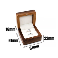 Boîte à alliances en bois de noyer vintage carrée à double compartiment avec logo personnalisé pour demande en mariage, fiançailles et mariage