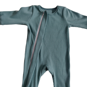 Nouveau <span class=keywords><strong>pyjama</strong></span> côtelé de style long pour enfants Vif et léger plein de vitalité et de vivacité Barboteuses mignonnes et adorables pour bébés - Product Image 4