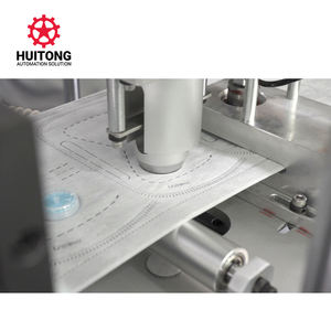 เครื่องผลิตมาส์กหน้าแบบพับได้แบนตัวเลือกที่คาดศีรษะ KN95 <span class=keywords><strong>N95</strong></span> <span class=keywords><strong>FFP2</strong></span>อัตโนมัติเต็มรูปแบบ - Product Image 3