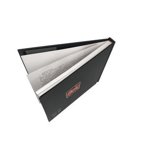 Services d'impression de livres à couverture rigide personnalisés <span class=keywords><strong>pour</strong></span> <span class=keywords><strong>adolescents</strong></span> bords pulvérisés en couleur auto-édition de romans magiques en papier de qualité - Product Image 4