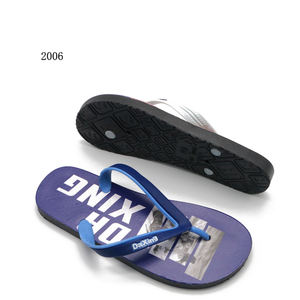 <span class=keywords><strong>Chanclas</strong></span> de PVC personalizadas <span class=keywords><strong>originales</strong></span> de fábrica para <span class=keywords><strong>hombre</strong></span>, plantilla ligera antideslizante e impermeable de EVA para verano e invierno - Product Image 3