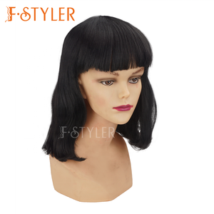 FSTYLER Vente Chaude <span class=keywords><strong>Coupe</strong></span> De <span class=keywords><strong>Cheveux</strong></span> <span class=keywords><strong>Courte</strong></span> <span class=keywords><strong>avec</strong></span> <span class=keywords><strong>Frange</strong></span> Perruque Synthétique Vente En Gros Vente En Vrac Usine Personnaliser Mode Réglable Costume Perruque - Product Image 4