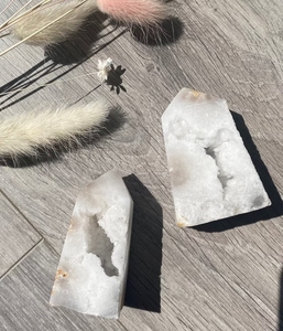 Torre de Cristal Natural al por Mayor, Obelisco de Geoda de Ágata Blanca, Punta de Cuarzo de Roca, Gema Suelta para Manualidades y Decoración del Hogar - Product Image 5